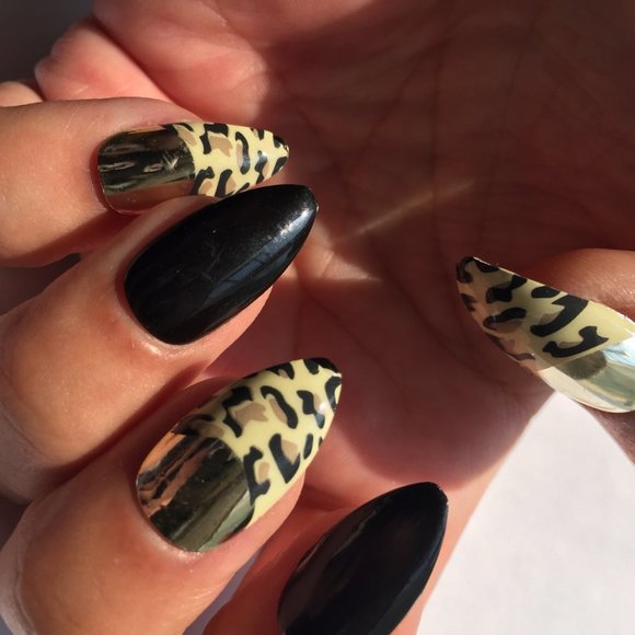 leopard an gold mirror chrome n black nails - Picture 4 of 4